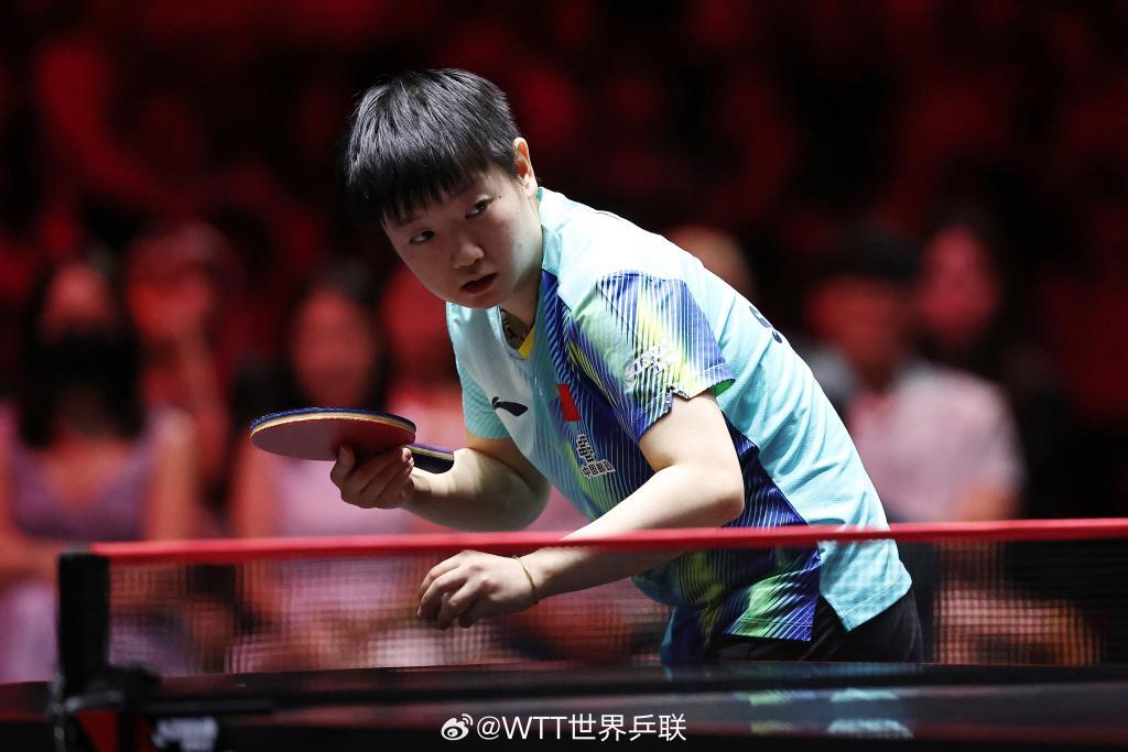 乐鱼官网-新加坡大满贯女单决赛，孙颖莎击败王曼昱收获冠军